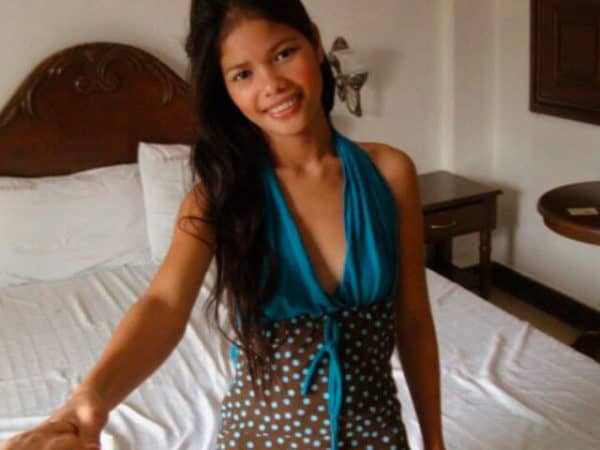 Beautiful Filipino Girl Porn - FILIPINA TEEN PORN Featuring Sexy Asian Teen Pussy on Trike Patrol Â®