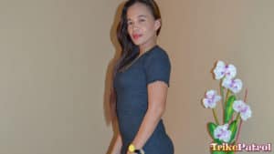 Horny Mature Lady in tight dress