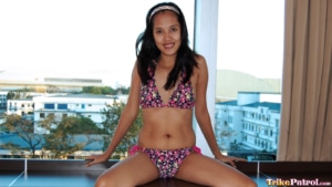Sexy Filipina models her slender sexy body at trikepatrol