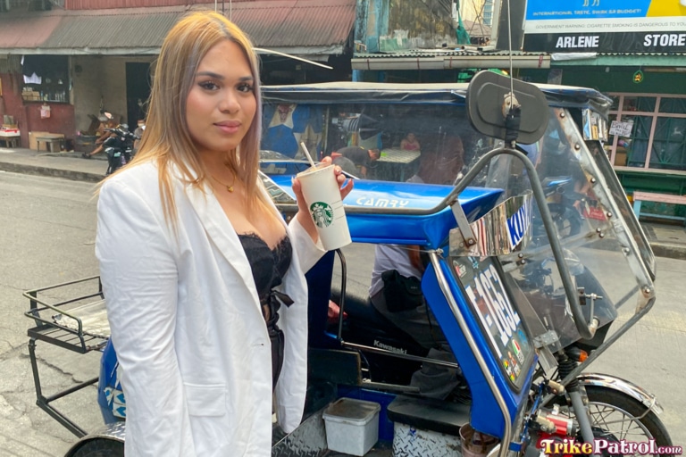 Sexy Filipina ready to get her thick body in front of the camera
