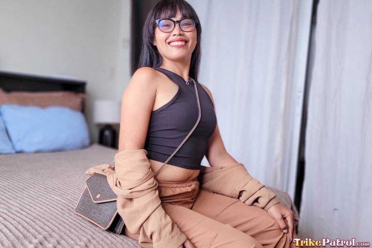 Filipina sex star poses in bed for new scene